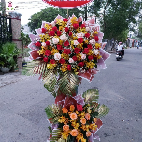 MẪU HOA KHAI TRƯƠNG 4 